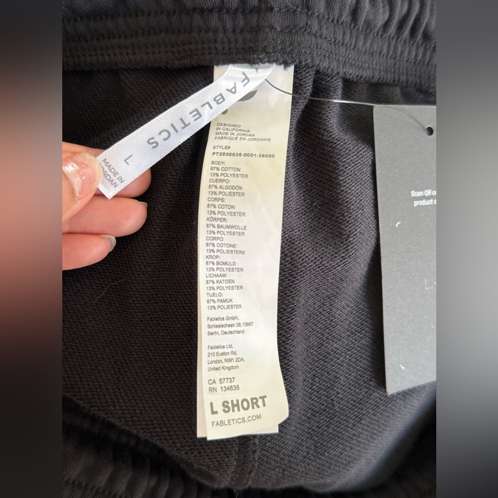 Fabletics Black Year Round Terry Flare pant- Large Short - Picture 6 of 6